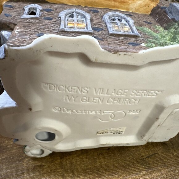 Vintage Dept 56 Dickens Village Lot of 2 Churches 1 Post Office NO BOX NO LIGHT - Picture 10 of 12